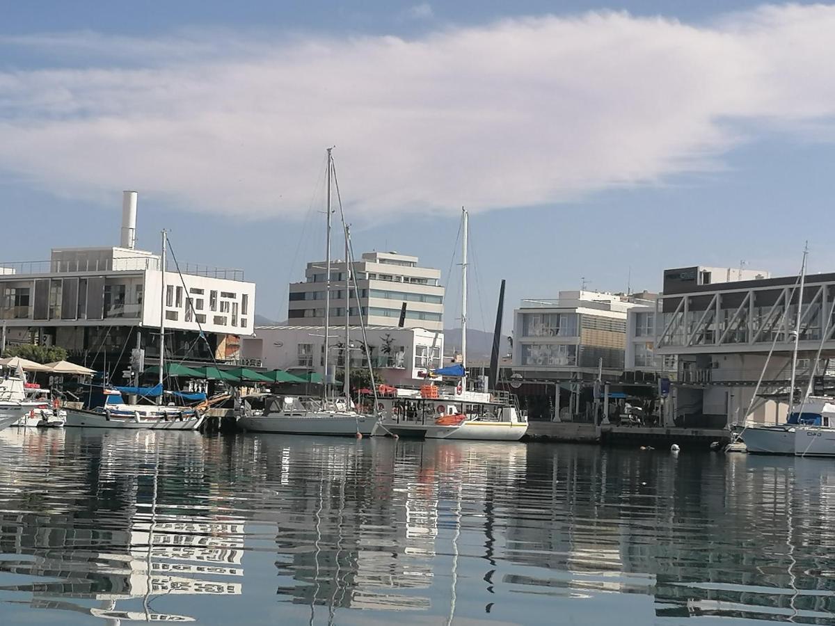 Elenas 1 Bedroom Apartment In Limassol Center 외부 사진