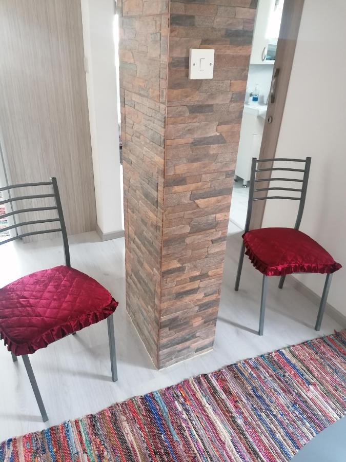 Elenas 1 Bedroom Apartment In Limassol Center 외부 사진