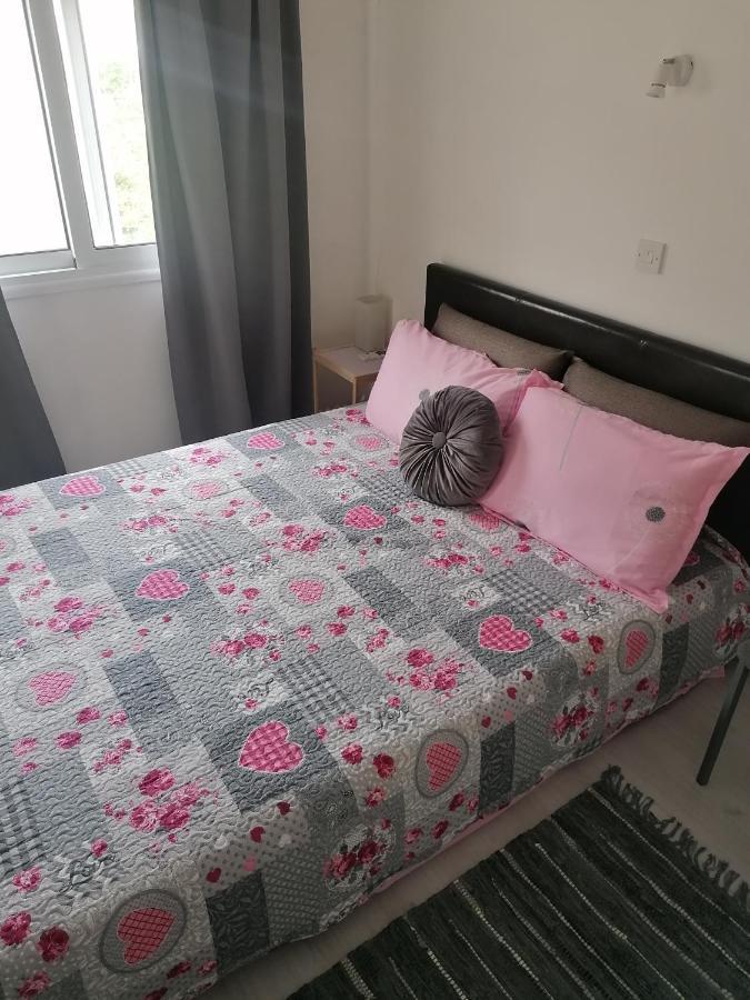 Elenas 1 Bedroom Apartment In Limassol Center 외부 사진