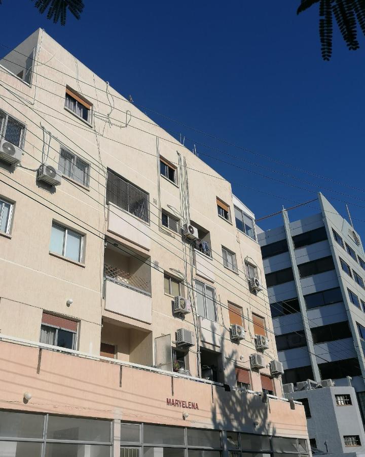 Elenas 1 Bedroom Apartment In Limassol Center 외부 사진